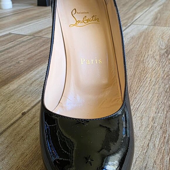 Christian Louboutin Bianca Black Patent Leather Pumps Eur. 36.5 - Picture 5 of 15